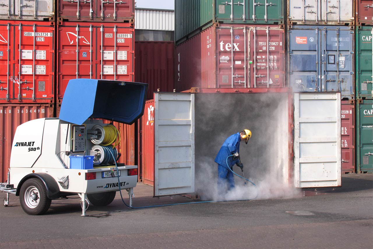 container cleaning